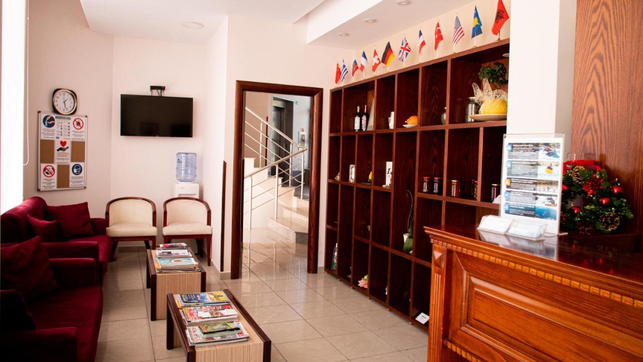 Alvero Hotel Permet Ngoại thất bức ảnh